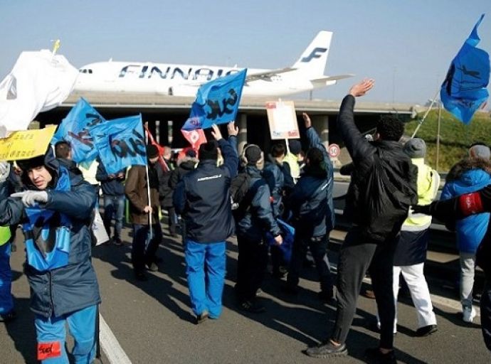 French aviation unions file notice for five-day national strike over Toussaint holidays